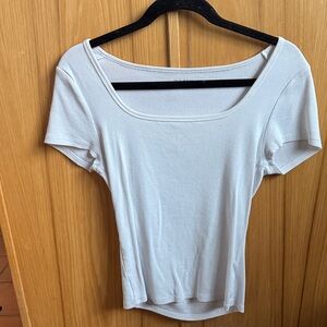 Old Navy White Scoop Neck Short Sleeve Top